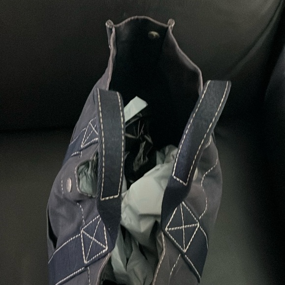 EUC Hermes Navy Tote - Picture 3 of 12